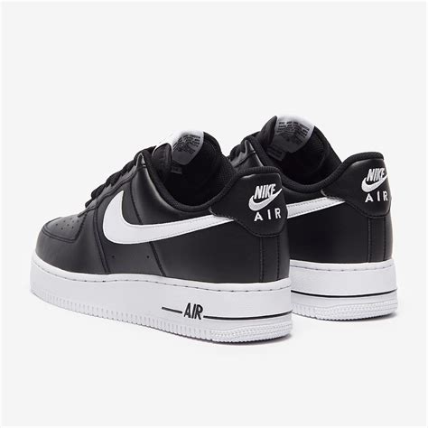 nike air force 1 07 3 eibekaufen|Nike Air Force 1 black and white.